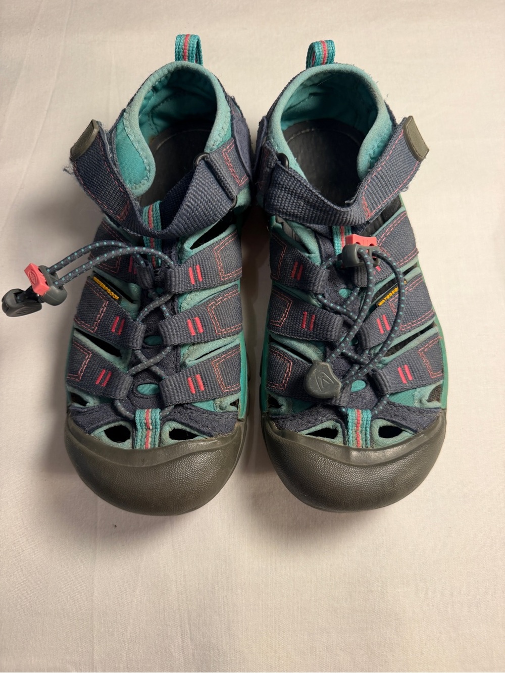 Kids Keen Sandals size 2